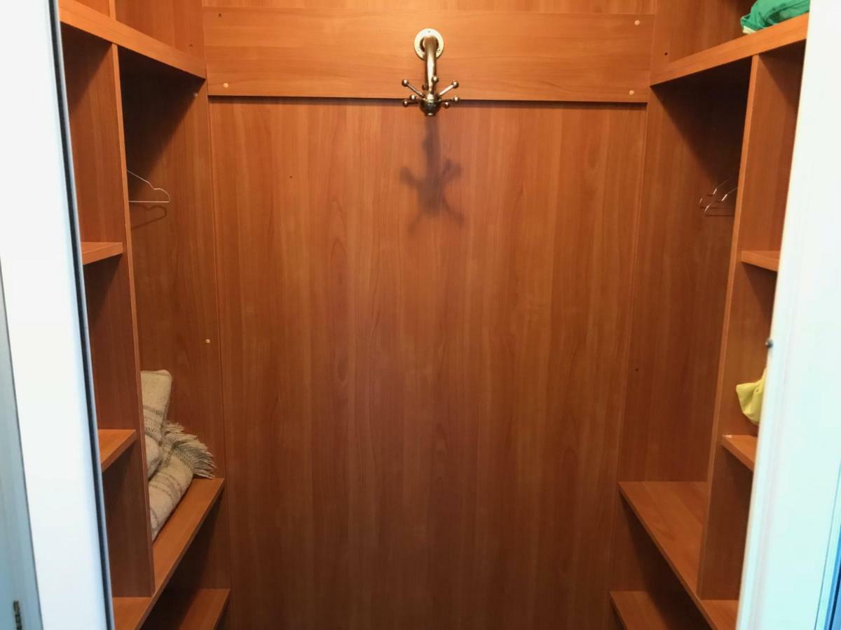 Milena'S House Hotel Burgas Ngoại thất bức ảnh