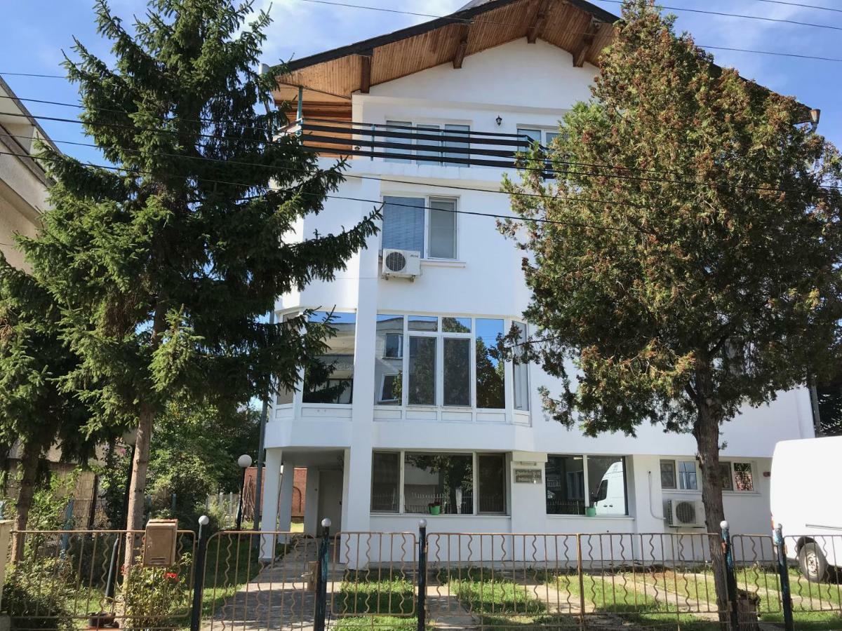 Milena'S House Hotel Burgas Ngoại thất bức ảnh
