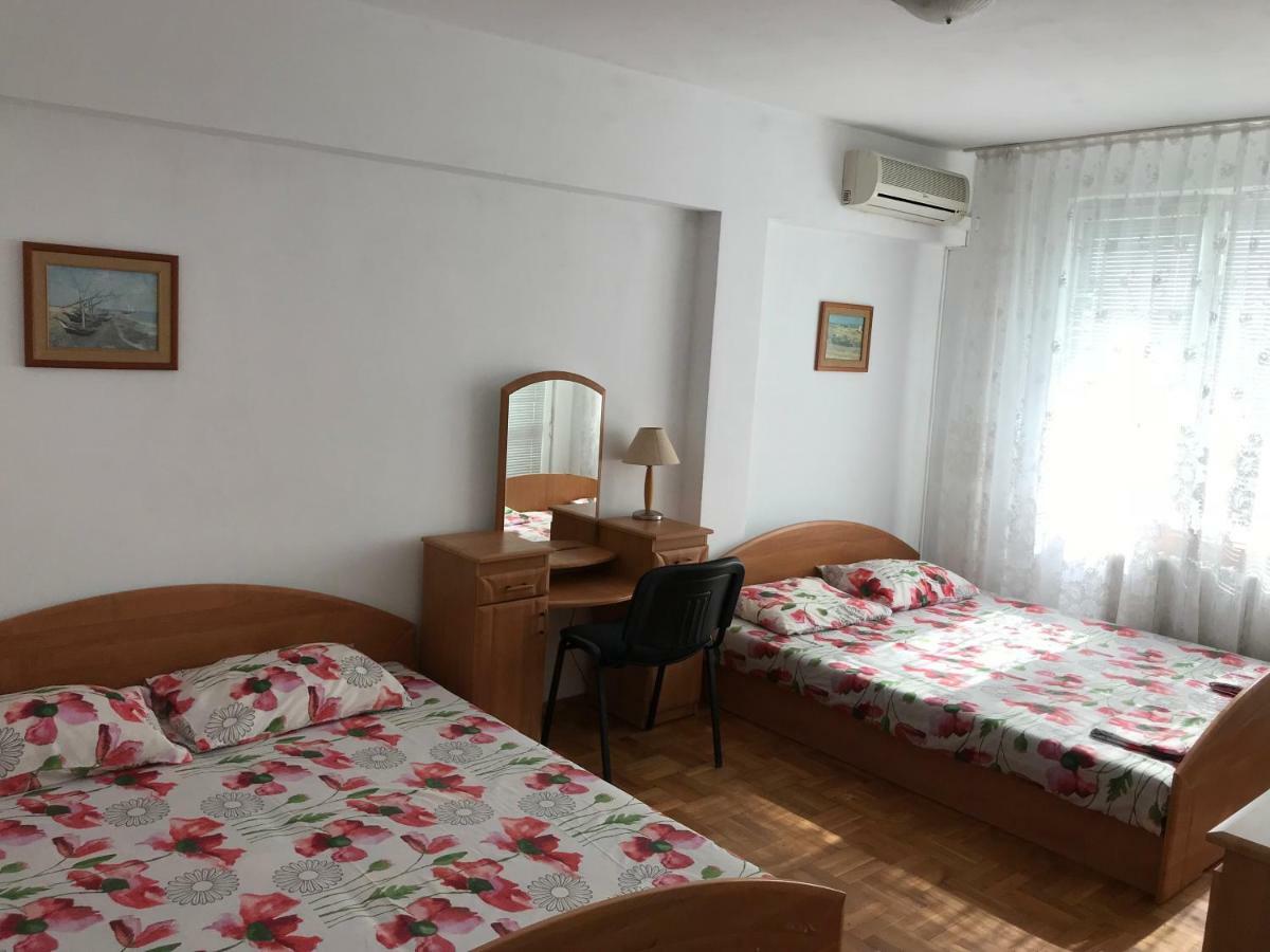 Milena'S House Hotel Burgas Ngoại thất bức ảnh